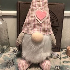 Rae Dunn Valentine’s Day gnome